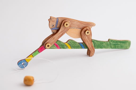 The Bear And Ragged Staff Educational Toy